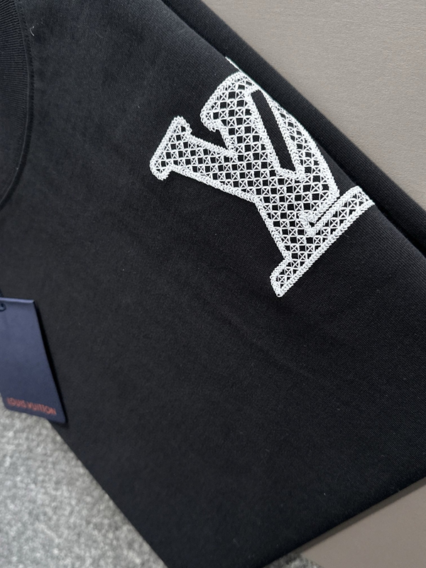 ブランドTシャツ細部ディテール